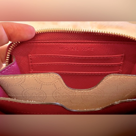 MK! ZIP Wallet/Full Grain Leather/Peony Saffiano - Picture 6 of 7